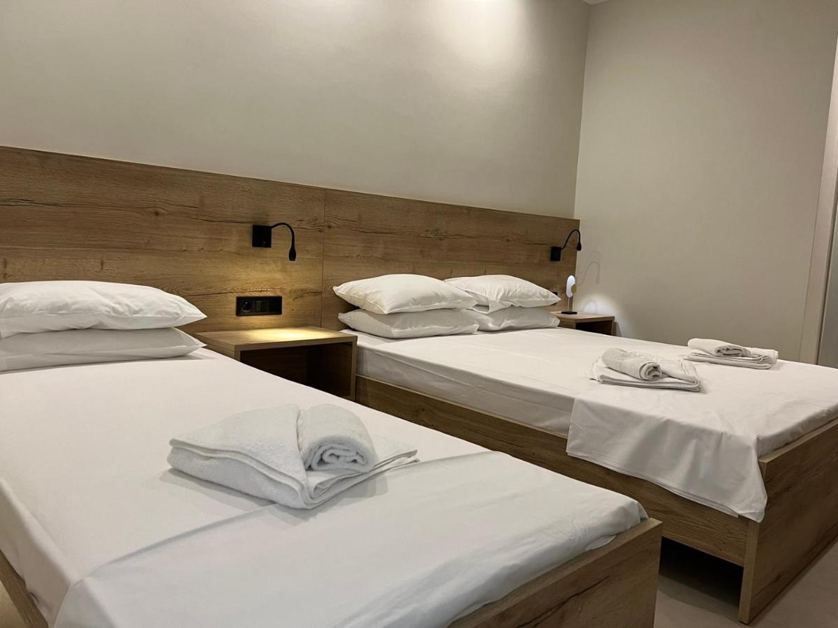 Elenasrooms Kallithea  エクステリア 写真