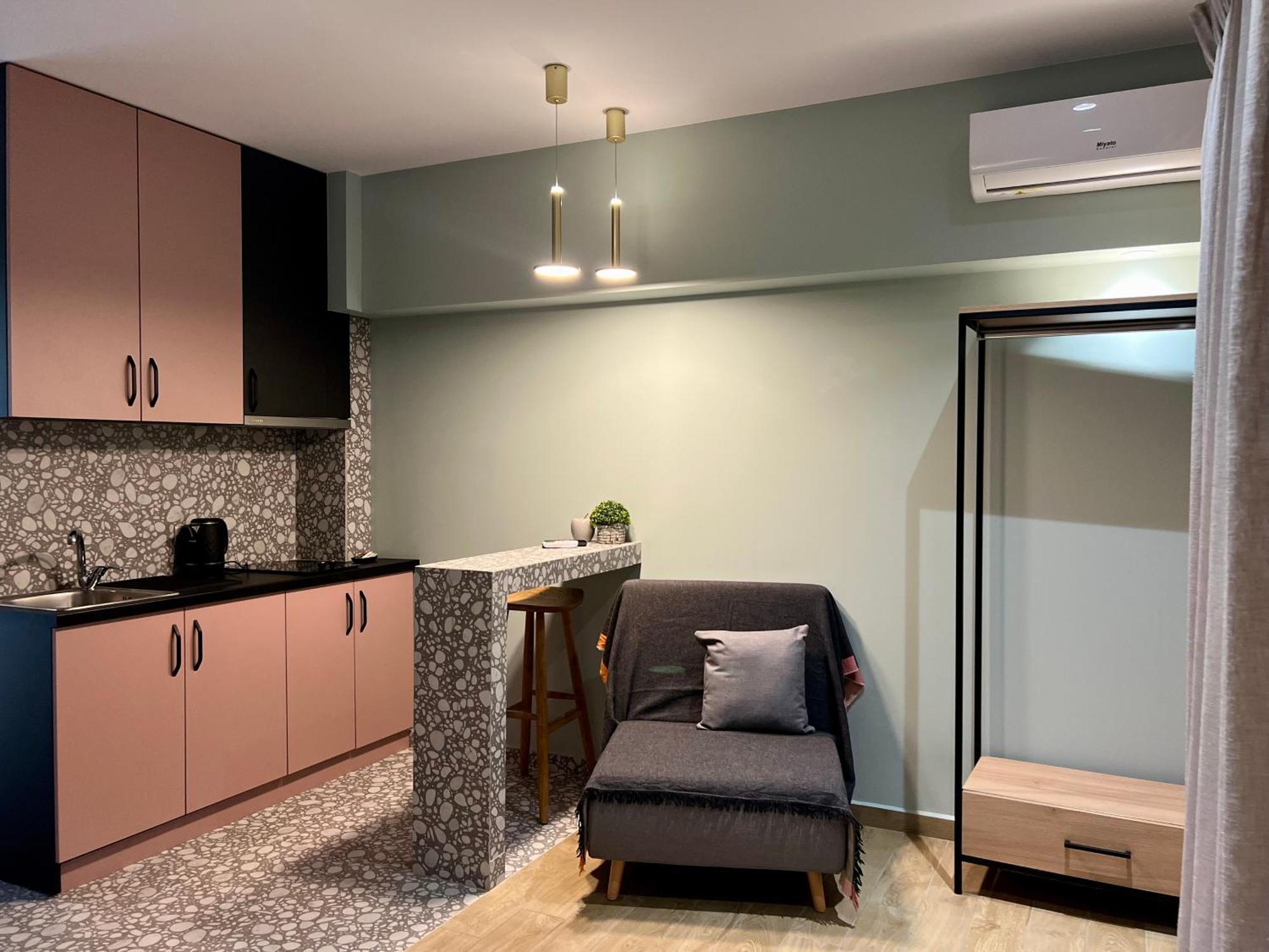 Elenasrooms Kallithea  エクステリア 写真